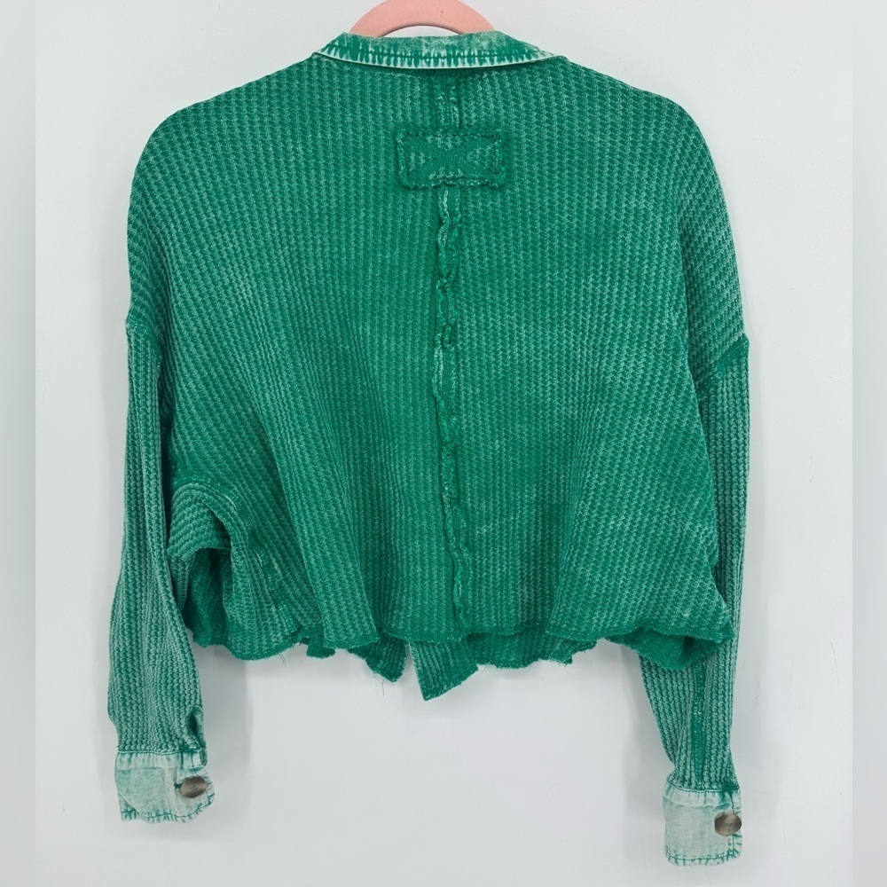 Zenana Outfitters Women's Green Cropped Sweater Cardigan Size L/XL 100% Cotton - Picture 2 of 7